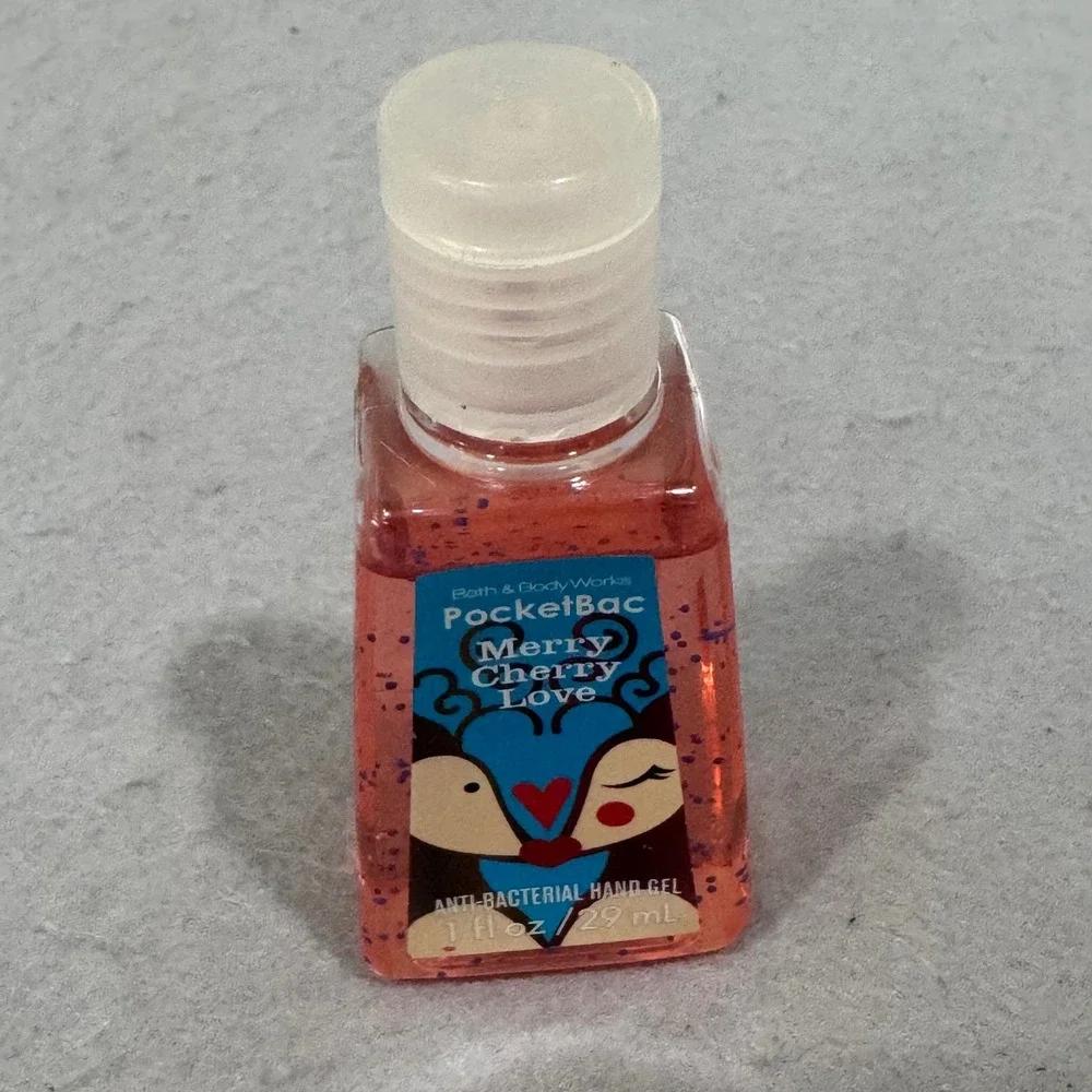 Bath & Body Works PocketBac Hand Sanitizer Pink Merry Cherry Love 1oz
